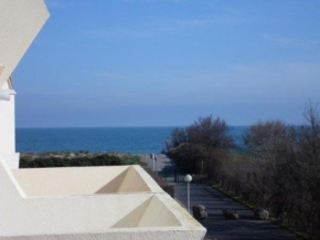 Studio cabine 4 personnes avec terrasse et parking à Marseillan-Plage - FR-1-326-388